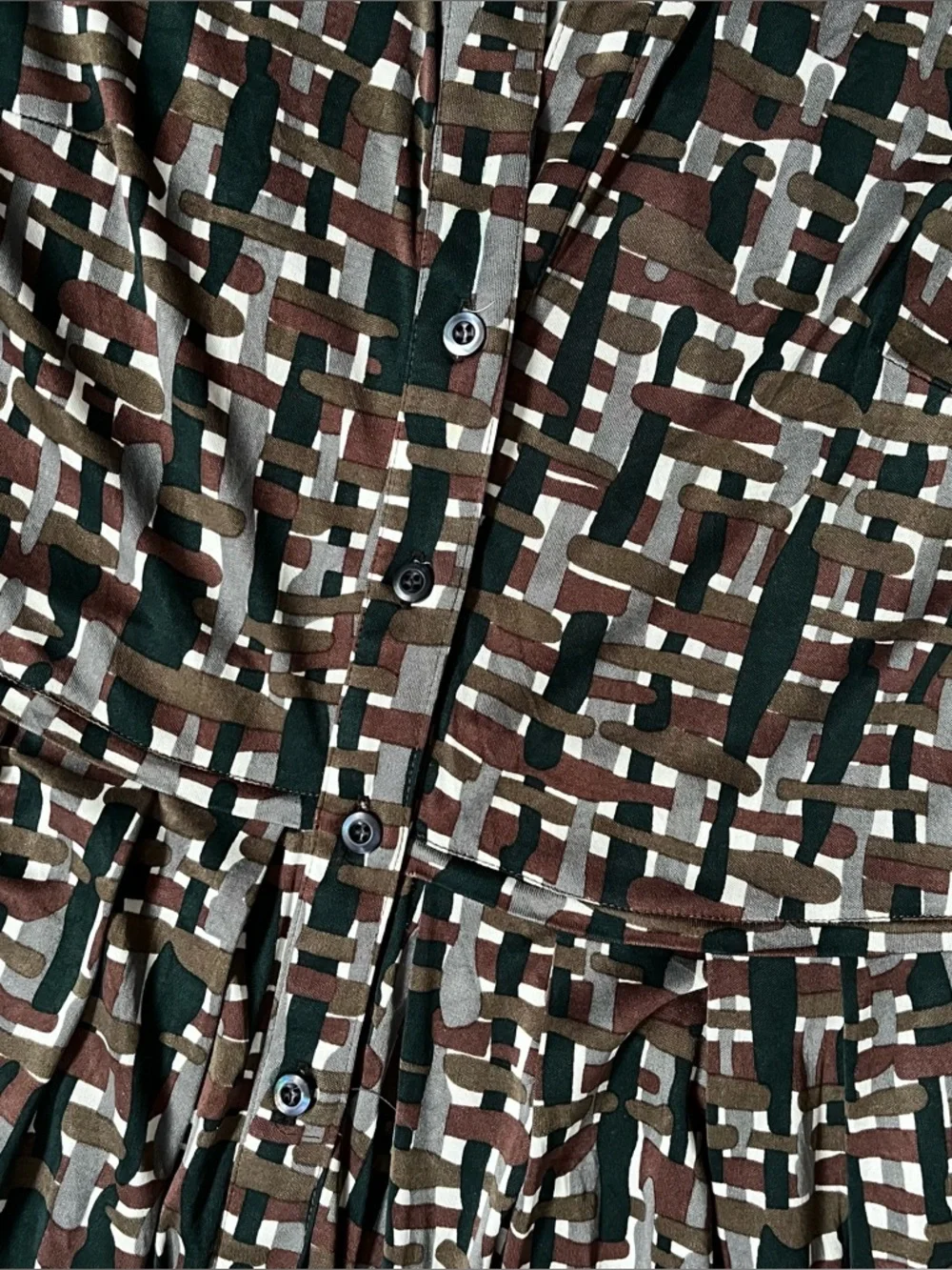 S SUNG Silk Button-Front Geometric Print Dress in Brown, Green & White Medium - Picture 11 of 16